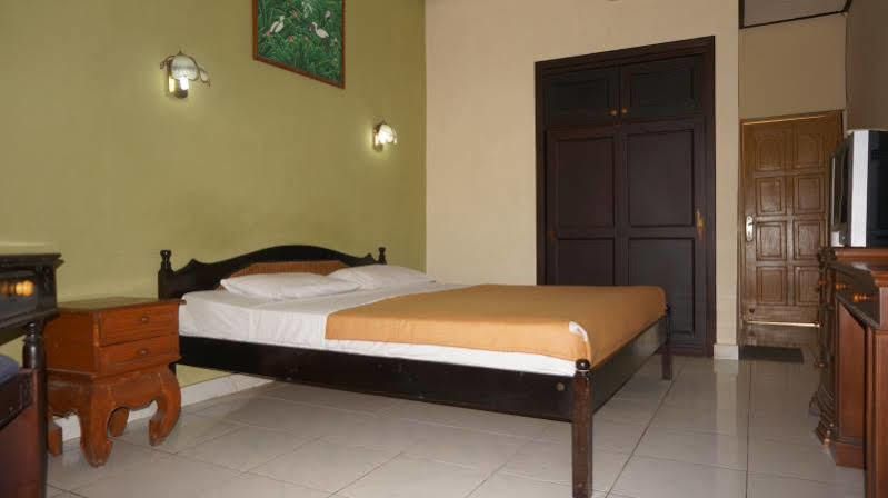 Oyo 2122 Puri Sanur Hotel Exterior photo